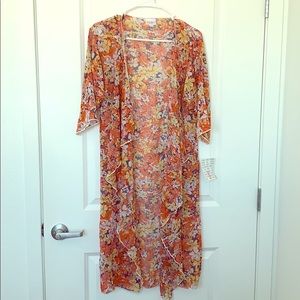 BNWT Shirley coverup from lularoe